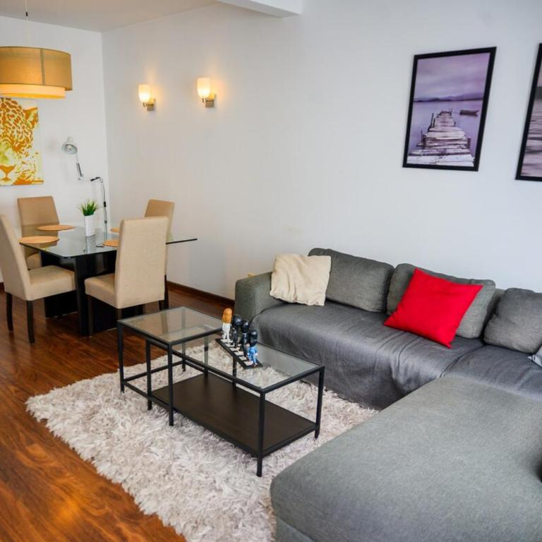 Condesa Residence Amsterdam 303 Exquisite 1 Bedroom, 1 Bathroom Residence on Amsterdam Avenue - Apartamento - 33