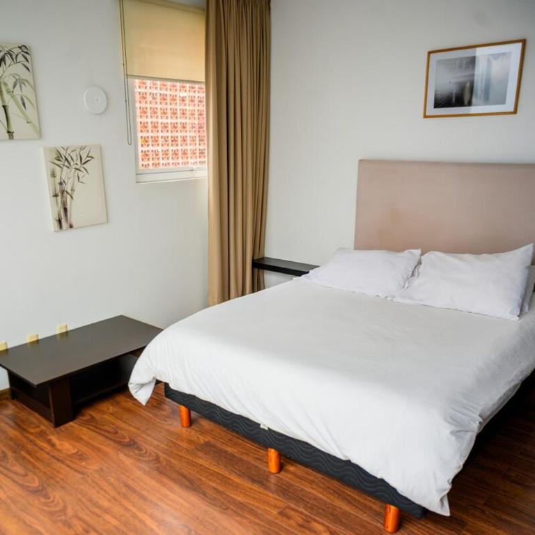Condesa Residence Amsterdam 303 Exquisite 1 Bedroom, 1 Bathroom Residence on Amsterdam Avenue - Apartamento - 36