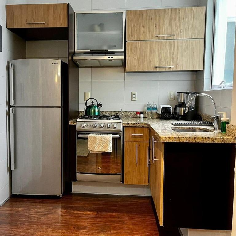 Condesa Residence Amsterdam 203 Shiny 1Bed 1Bath on Amsterdam Av - Apartamento - 13