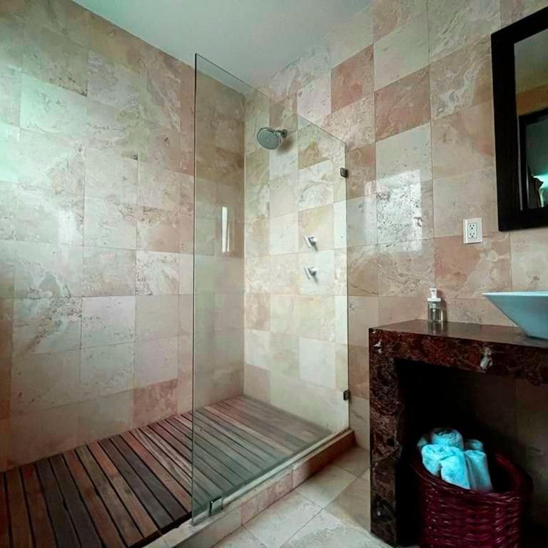 Condesa Residence Amsterdam 301 Beautiful 1Bed 1 Bath apartment on Amsterdam Av - Apartamento - 4