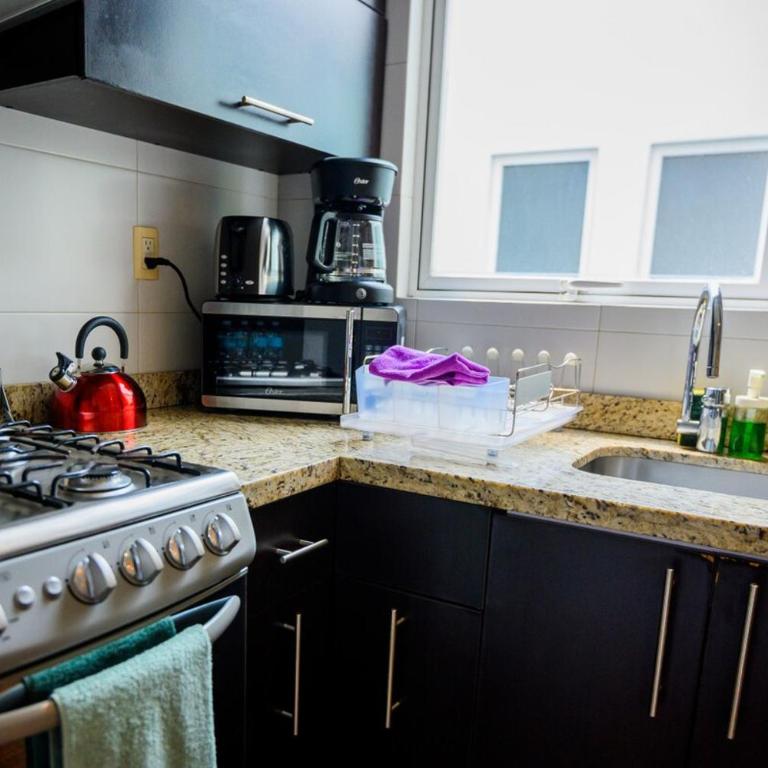 Condesa Residence Amsterdam 301 Beautiful 1Bed 1 Bath apartment on Amsterdam Av - Apartamento - 25