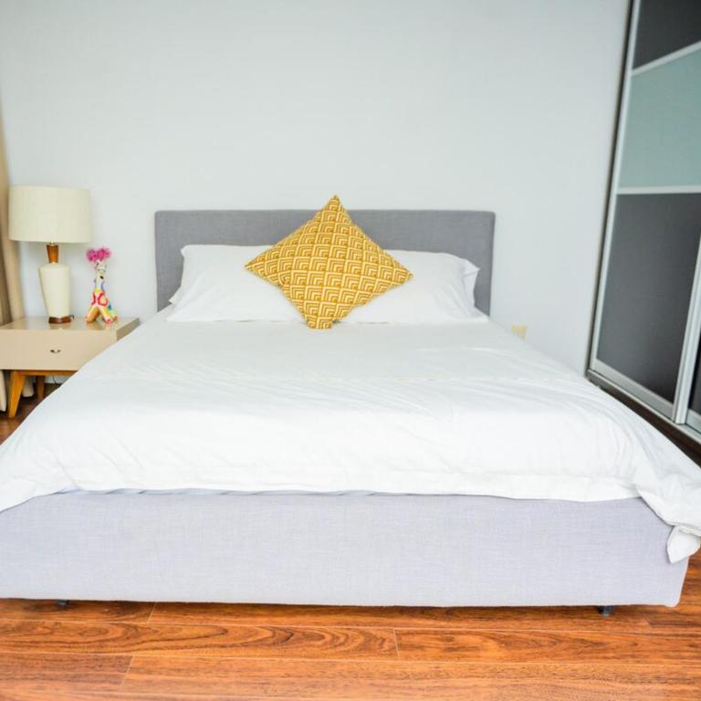 Condesa Residence Amsterdam 301 Beautiful 1Bed 1 Bath apartment on Amsterdam Av - Apartamento - 26