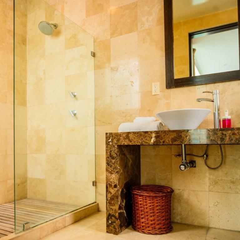 Condesa Residence Amsterdam 301 Beautiful 1Bed 1 Bath apartment on Amsterdam Av - Apartamento - 34