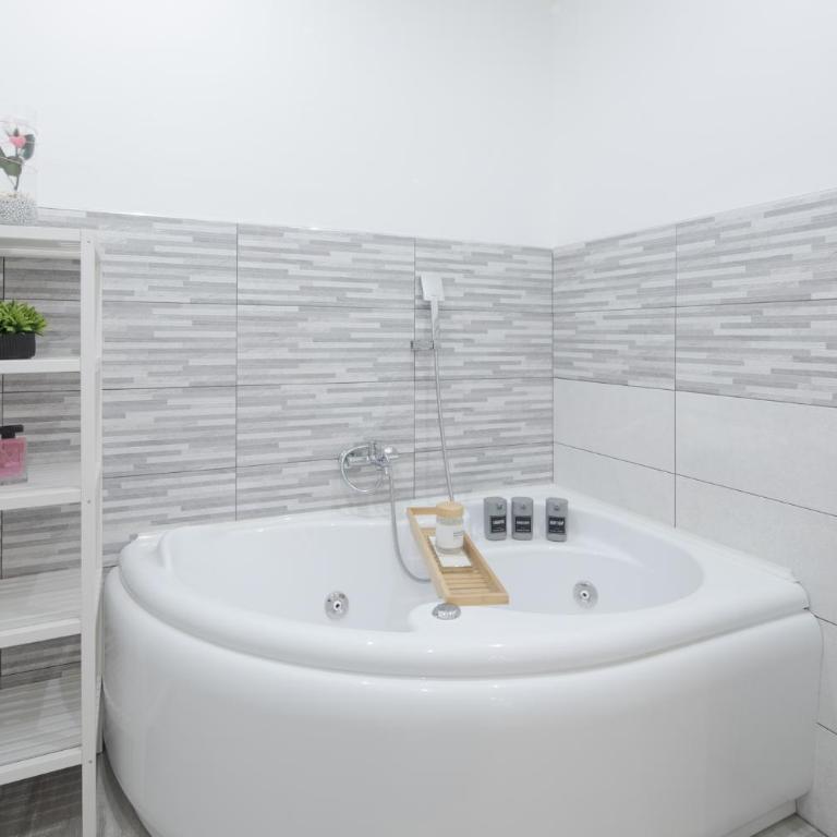 Lumi Suite Apartment - Appartamento - Piano Terra - 17