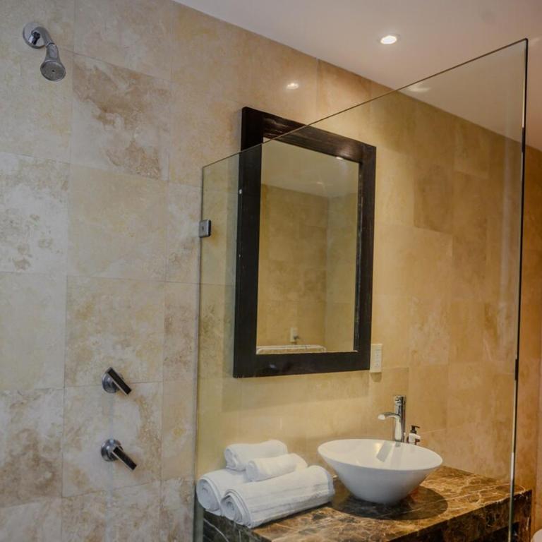 Condesa Residence Amsterdam C Stylish 1 Bedroom, 1 Bathroom Gem on Amsterdam Avenue - Apartamento - 23