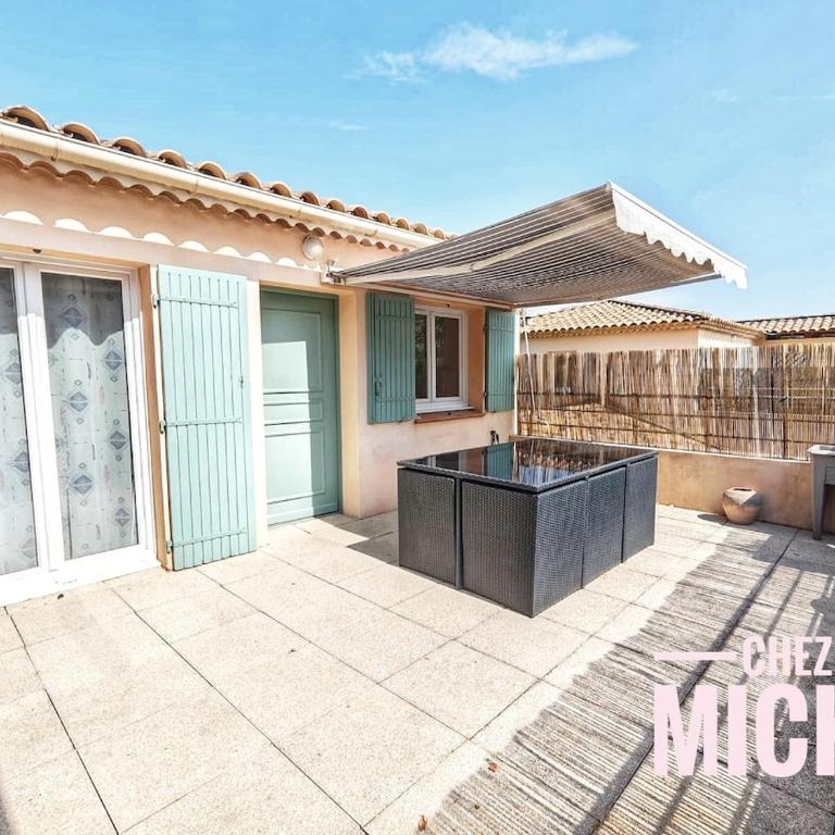 Chez Micky- T2 cosy avec clim, parking et terrasse - Proche gare - Appartement 1 Chambre - 11