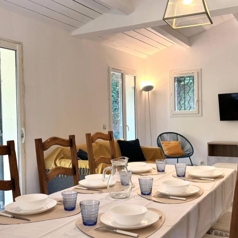 Villa Blanche - 3 Chambres - Piscine - Proche Mer - Villa 3 Chambres - 4
