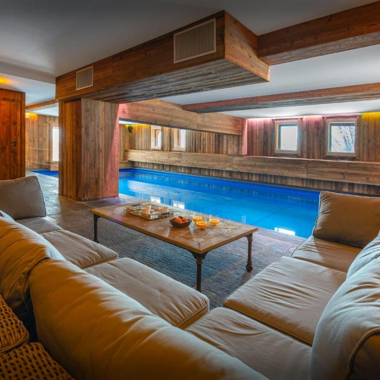 Chalet Fitzgerald - OVO Network - Chalet - 1