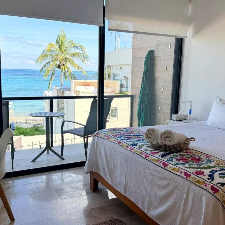 Beachfront Views Next to the Pier - Apartamento - 13