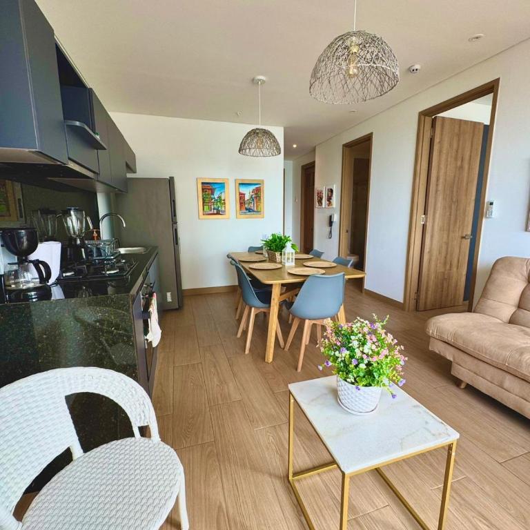 Apartamento en Cartagena - Apartamento de 2 dormitorios con balcón y vistas al mar - 4