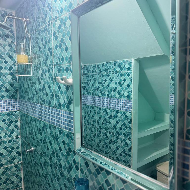 Hotel Calamari Baru - Habitación Familiar con baño privado - 9