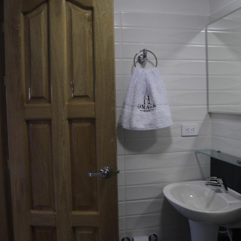 Hotel Omaga El peñol- Guatape - Habitación Deluxe - 5