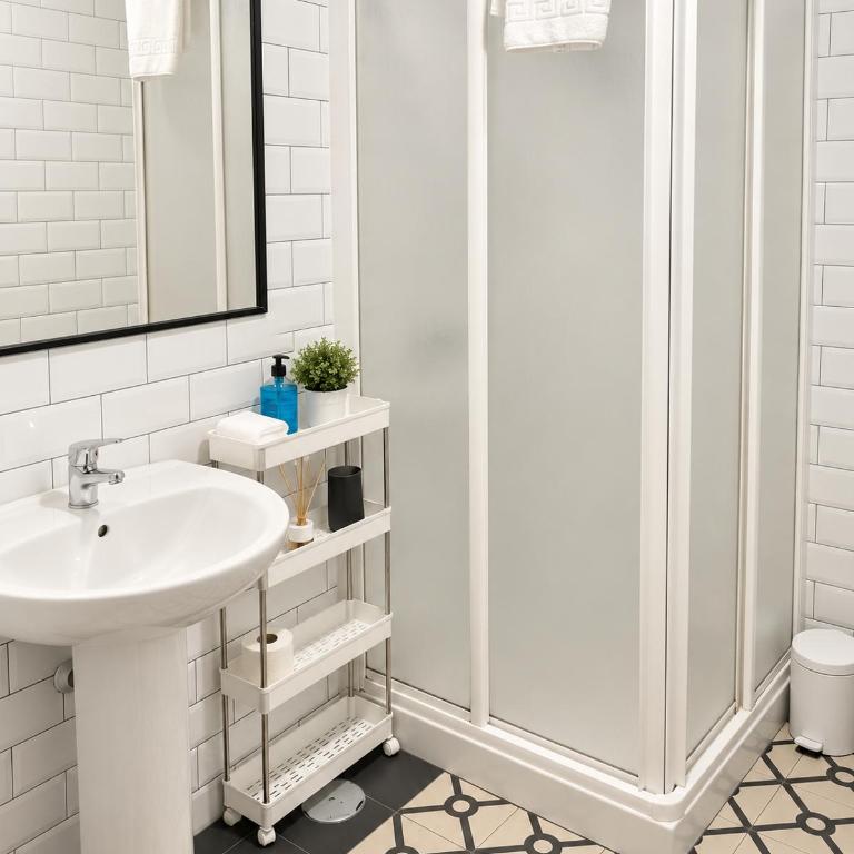 FactoryRooms Barbate - Apartamento Familiar (2 adultos + 2 niños) - 3