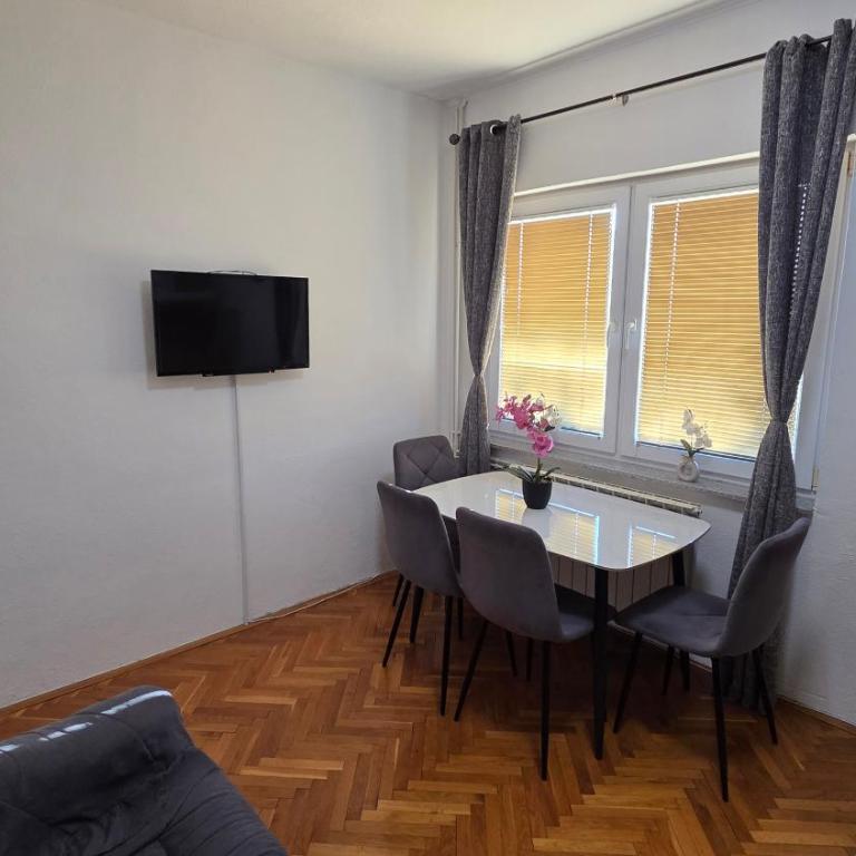 Apartmani Japod - Three-Bedroom Apartment - 17