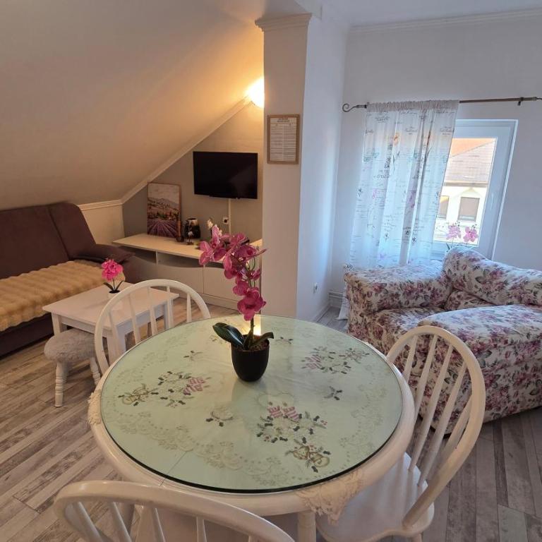 Apartmani Japod - Three-Bedroom Premium Apartment - 17