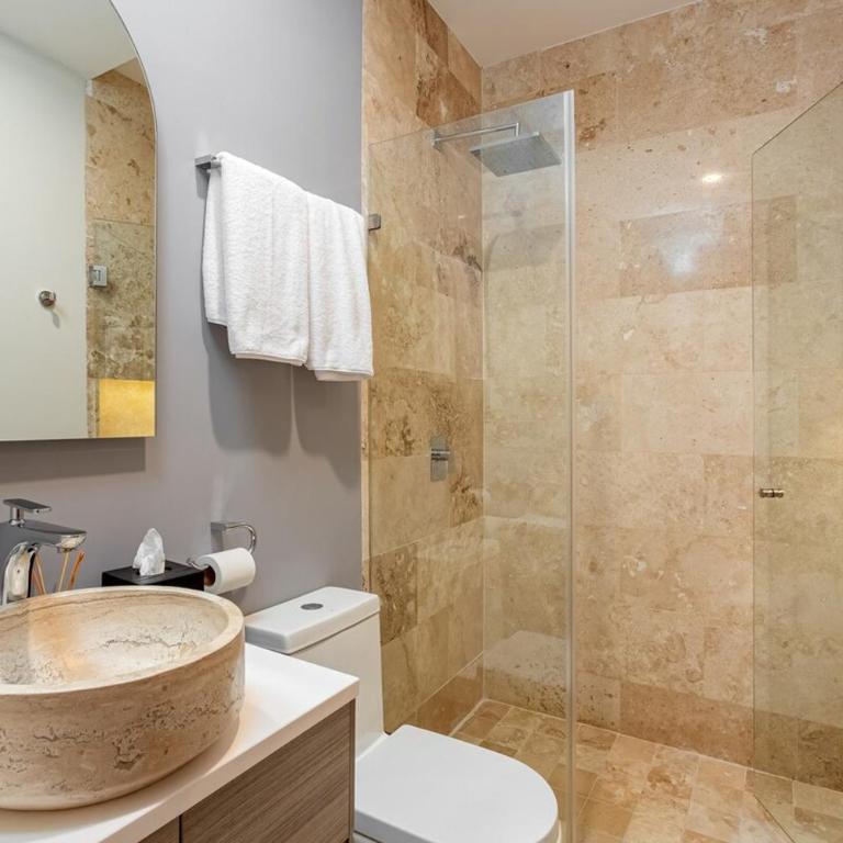 Deluxe apt 1 bdr cool jacuzzi close to beach - Apartamento - 11