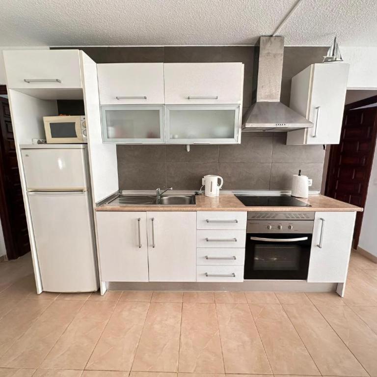 Adorable apartment next to Duquesa Port - Apartamento de 2 dormitorios - 8