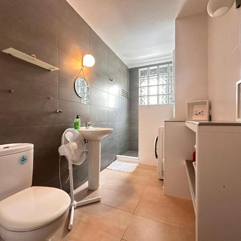 Adorable apartment next to Duquesa Port - Apartamento de 2 dormitorios - 10