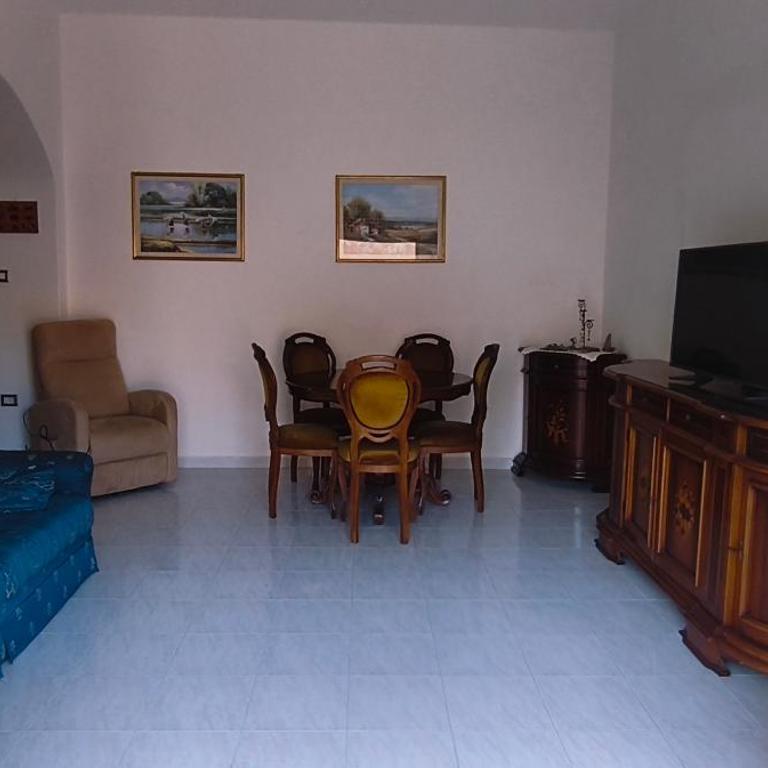 casa vacanze GHIJO - Appartamento con 2 Camere da Letto - 2
