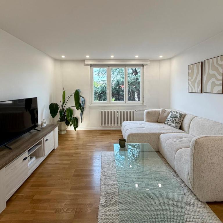 La belle adresse - 75m2 - 700m du centre-ville et proche gare - Appartement 1 Chambre - 1