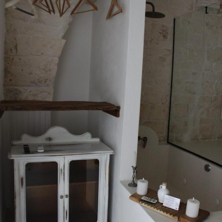 Amantía suite romantica con Jacuzzi privata - Monolocale Matrimoniale Deluxe - 19