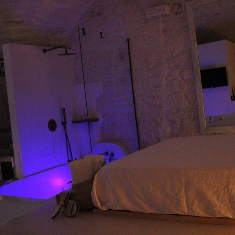 Amantía suite romantica con Jacuzzi privata - Monolocale Matrimoniale Deluxe - 20