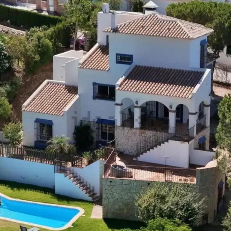 LUMINIAN Big Modern Villa with outstanding views sea & countryside - Villa - 1