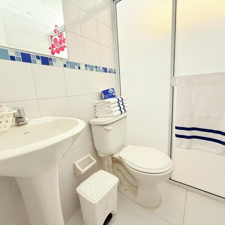 Apartamento de 2Alcobas con Jacuzzi Privado en Edificio Dominique - One-Bedroom Apartment - 42