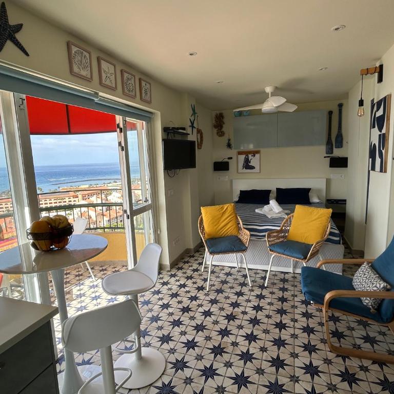 TORRES DEL SOL 14 Floor OCEAN'S BALCONY - One-Bedroom Apartment - 13