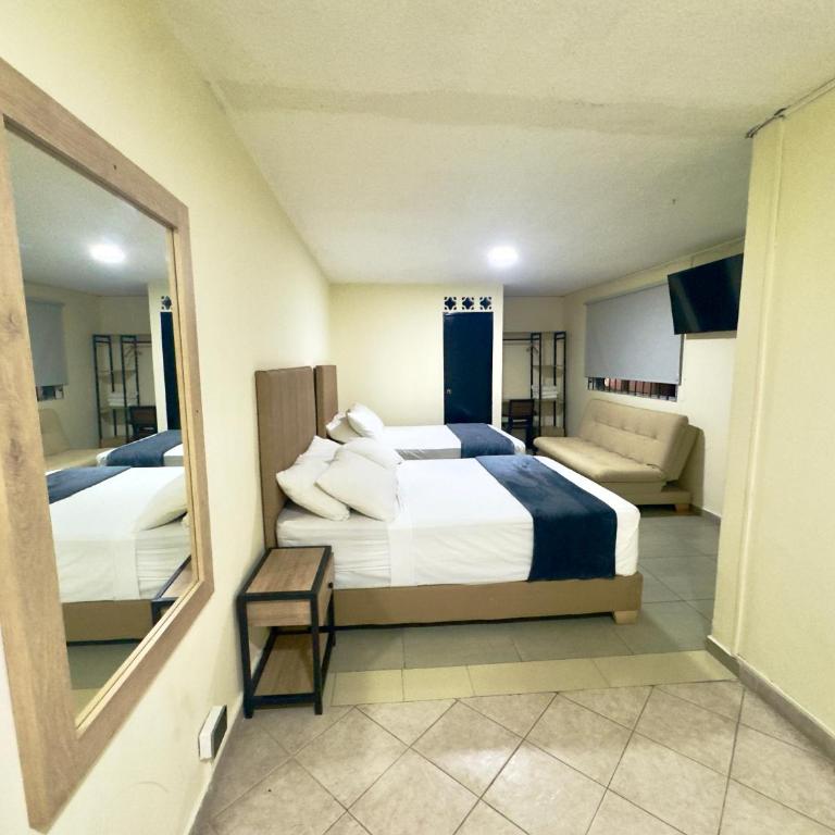 Hotel Estadio 80 - Habitación Triple Básica - 13