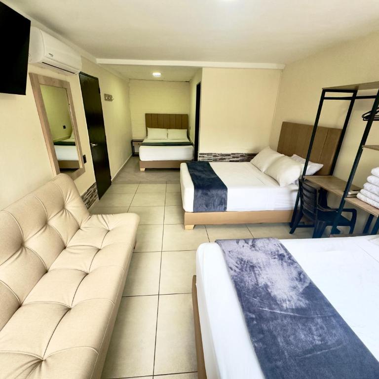Hotel Estadio 80 - Habitación Triple Básica - 11