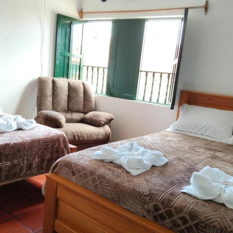 Casona Antonio Ricaurte - Comfort Quadruple Room - 2