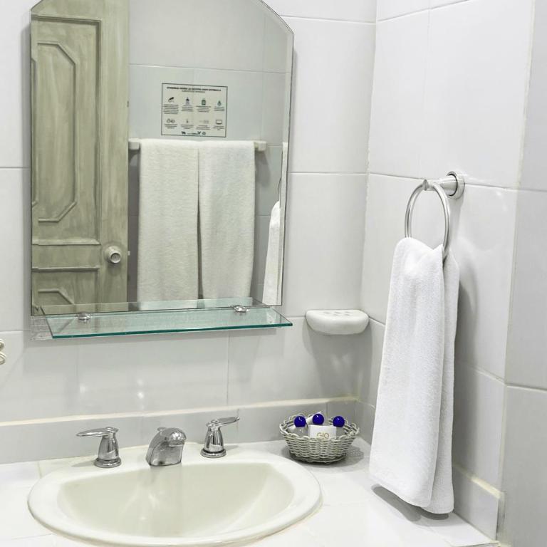 GIO Hotel Vajamar Valledupar - Habitación Estándar - 1 cama grande - 16