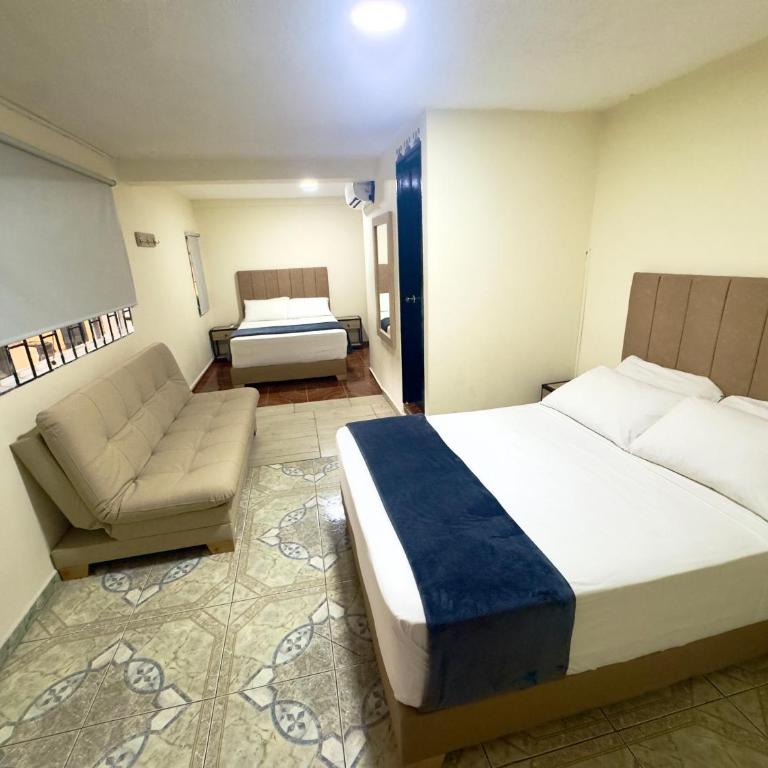 Hotel Estadio 80 - Habitación Doble Superior - 2 camas dobles - 9