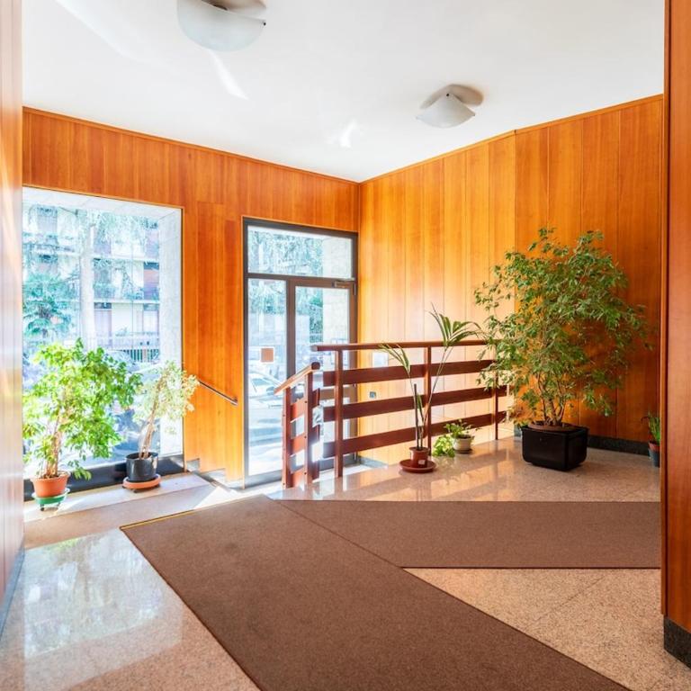 Homevo Orange Design Home M5 Bicocca - One-Bedroom Apartment - 13