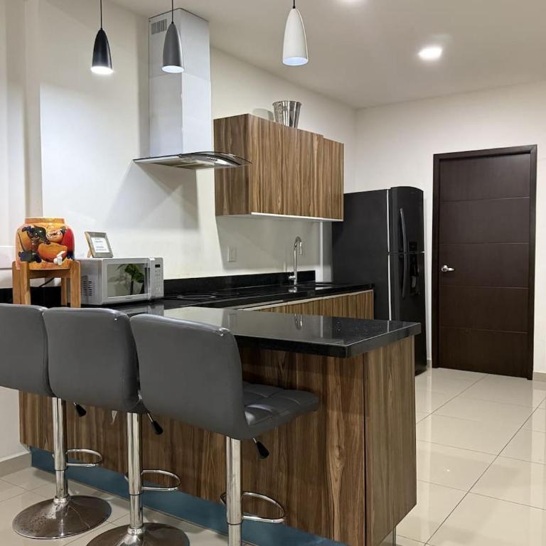 Con Alberca y Jacuzzi a unas Calles del Malecon - Apartamento - 7