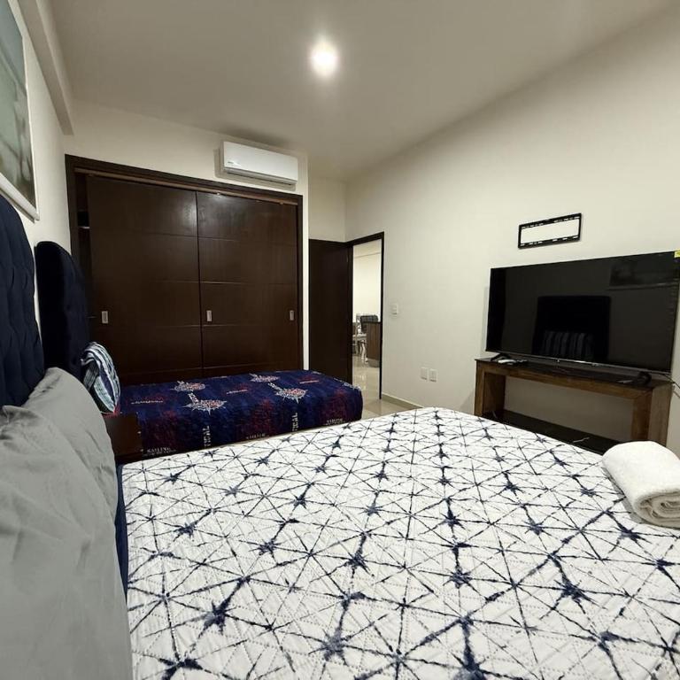 Con Alberca y Jacuzzi a unas Calles del Malecon - Apartamento - 19
