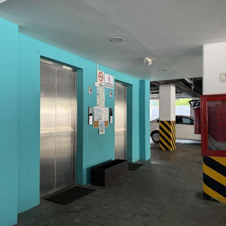 Con Alberca y Jacuzzi a unas Calles del Malecon - Apartamento - 53