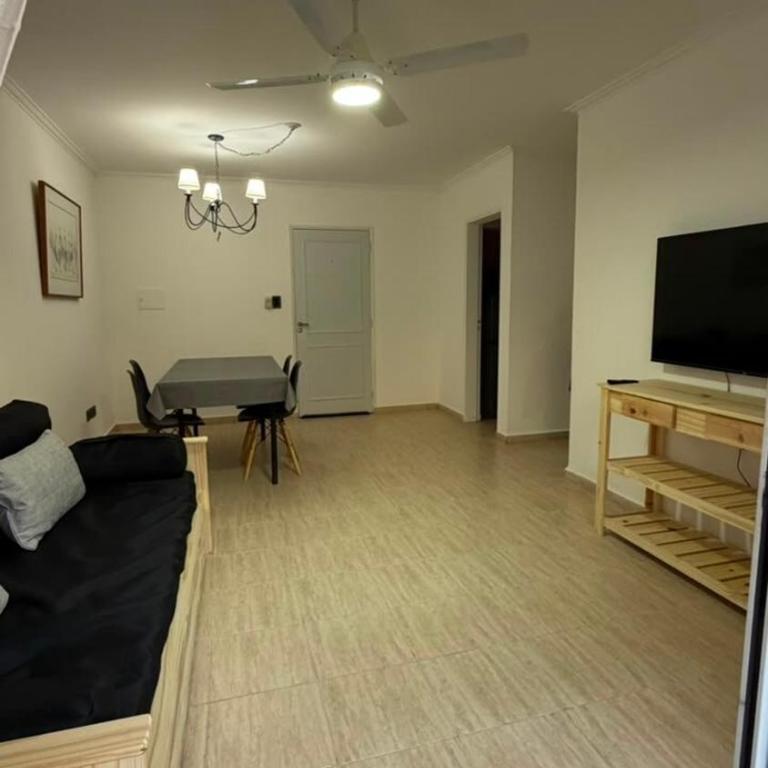 Excelente planta baja casi peatonal - Apartamento de 1 dormitorio - 4