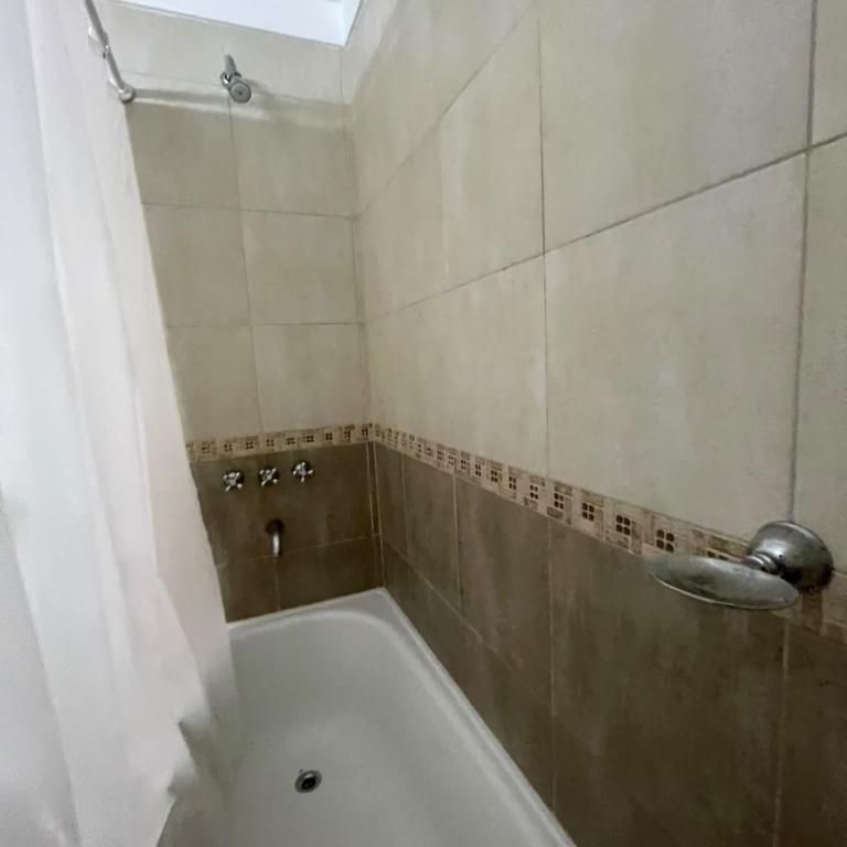 zona exclusiva al frente del abasto con cochera incluida para 4 - One-Bedroom Apartment - 22
