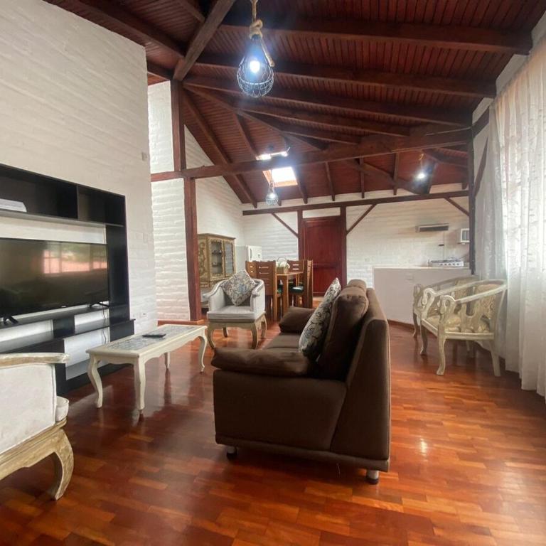 Quinta Las Buganvillas Depar Independiente - Apartamento de 3 dormitorios - 1