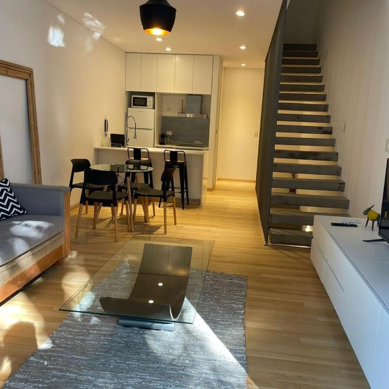 Triplex con garage - Apartamento de 1 dormitorio - 1