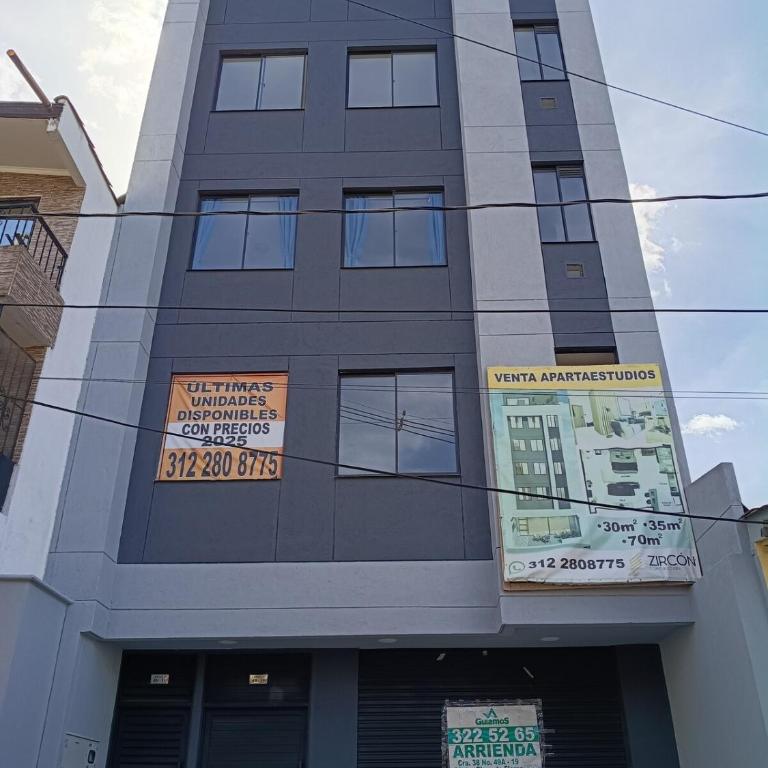 Aparta Estudio - Apartamento de 1 dormitorio - 30