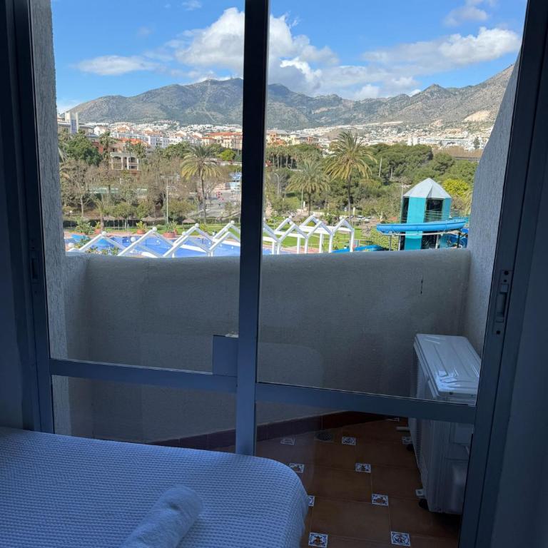 Benalbeach Paradise - One-Bedroom Apartment - 32