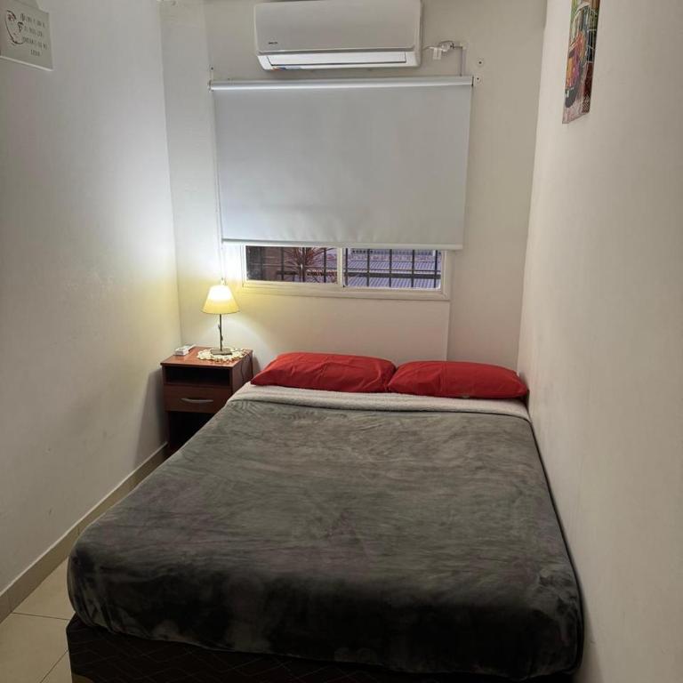 Depto cómodo simple y practico 2 habitaciones - Apartamento de 2 dormitorios - 3