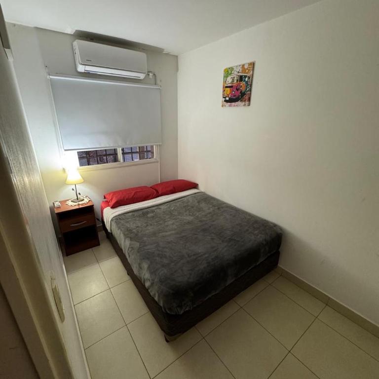 Depto cómodo simple y práctico para tu estadía - Apartamento de 1 dormitorio - 3