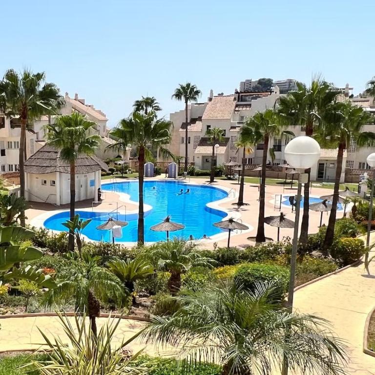 Spacious 3-Bedroom Apartment with Padel and Free Parking - Apartment mit 3 Schlafzimmern - 42