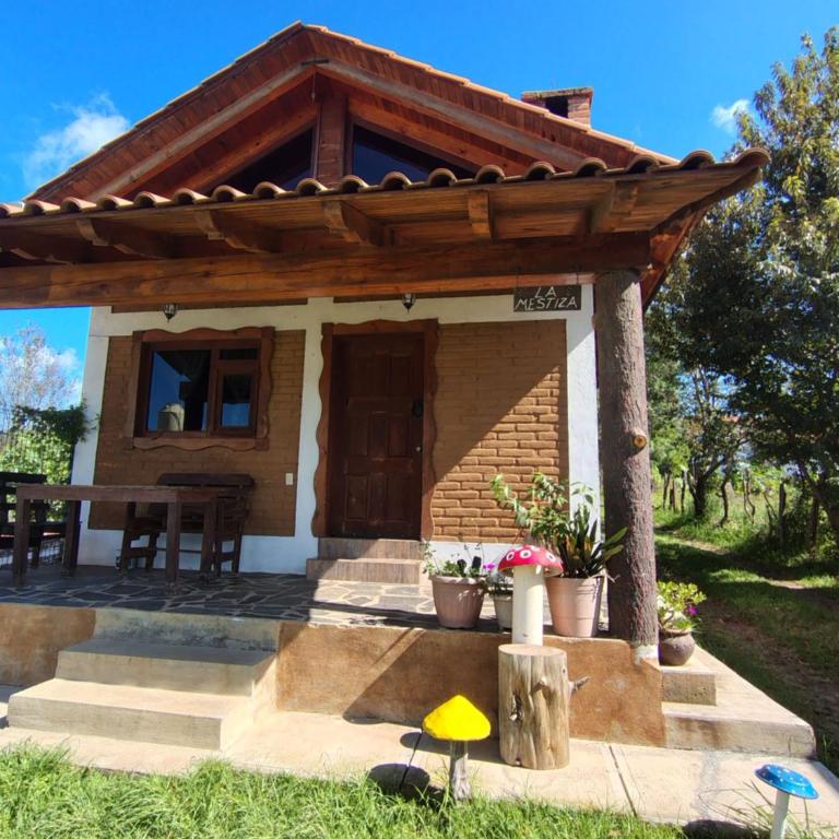 Cabaña La Mestiza - Casa de 2 dormitorios - 1