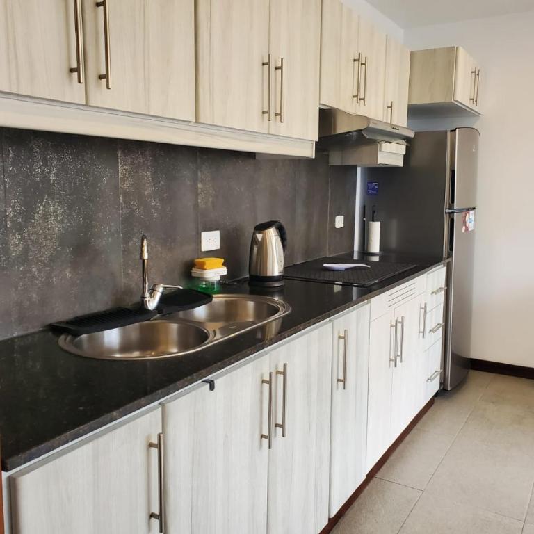 Quito Vibes 4 U - One-Bedroom Apartment - 10