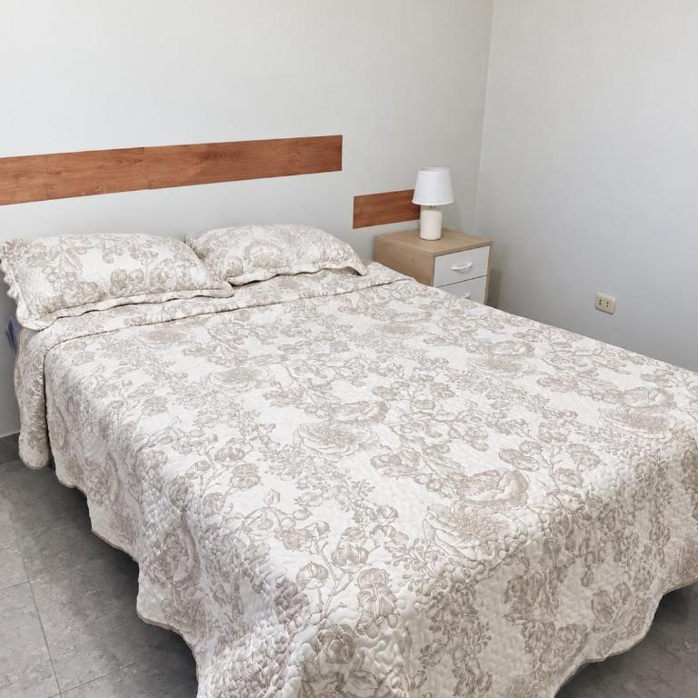 Centrally-located mini apartment with private entrance - One-Bedroom Apartment - 8